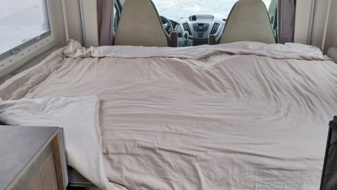 Leef – 4p Chausson semi-integrated from 2019