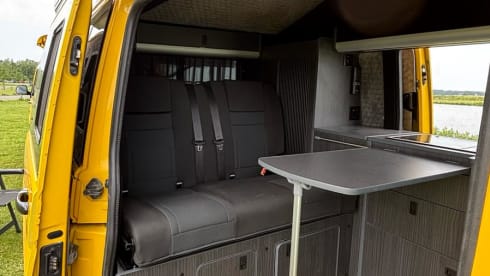 Vantastic 502 – 4p Volkswagen campervan from 2013