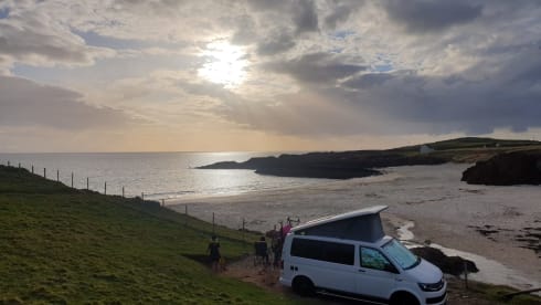 STEFAN – 4 berth Volkswagen campervan from 2018