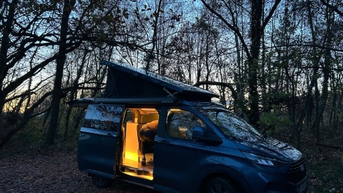 Abby – 4p Ford campervan uit 2024