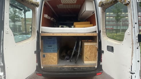 2p Mercedes-Benz bus from 2012