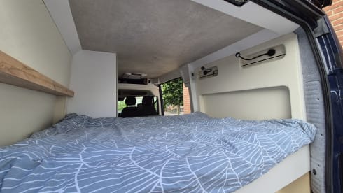 Cozy, nice camper (2025) with air conditioning - solar panels - 3 persons