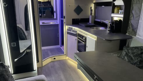 4p Chausson semi-integrated uit 2021