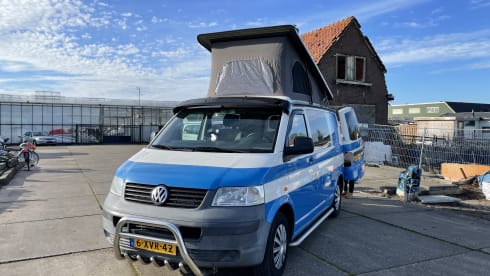 Blastoise – Volkswagen T5 camper van