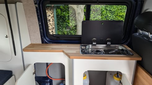 Volkswagen T5. May in all cities!