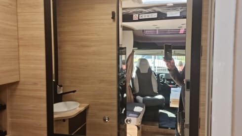 George – 5* 4 berth Chausson 650 Etape Brand new 2024
