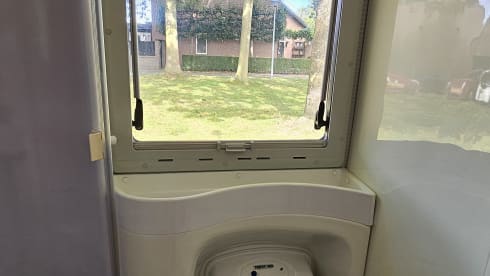 4p Knaus Sun Liner Integral