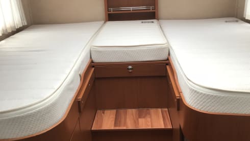 C1 driving license. Super luxury Hymer for 4 people.