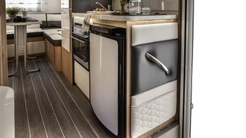 Fergus – New 2025 6 Berth off-grid Motorhome