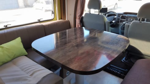 4p Chausson semi-integrated from 2013