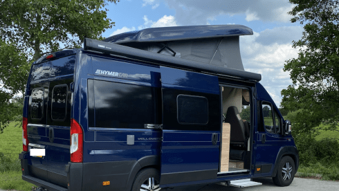 Fiat Hymercar Emmen  – Complete 4 Pers. Fiat Hymer Yellowstone Buscamper Sleeping Roof Model 2018. 