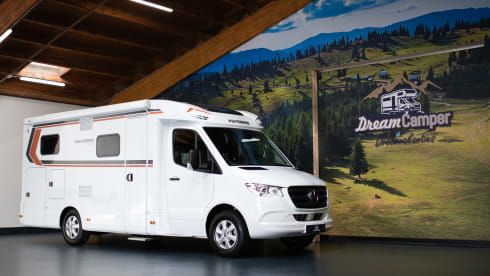 2p Mercedes-Benz semi-integrated from 2022