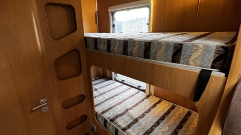 5 person Bavaria alcove camper