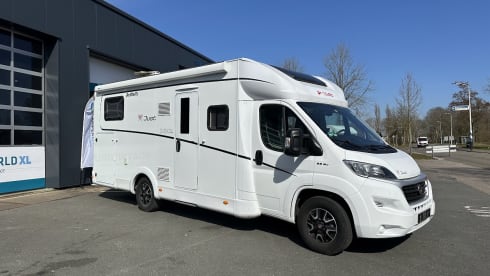 DUIN – Dethleffs Just 90 T7052 EBL Manual transmission | 2021 | 4 people