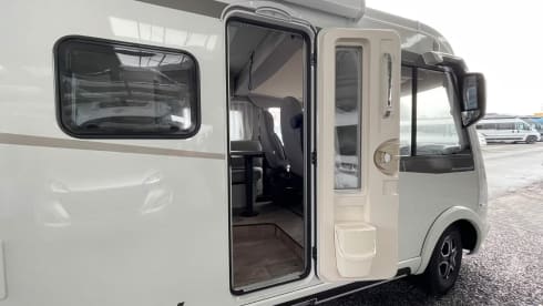 Nieuwe hymer exsis-I 580! 