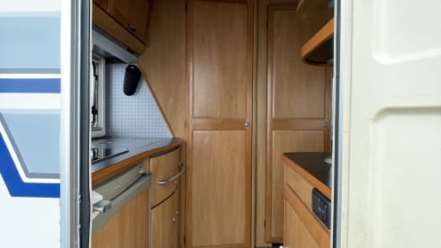 3p Hymer integrated from 2001