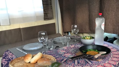 Florium – Luxury camper for 2 people (2020) from the Fleurette class segment!
