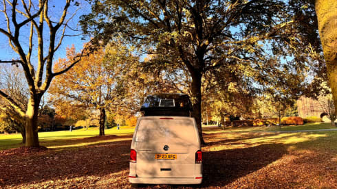 OFF GRID  – 4 berth Volkswagen campervan from 2023