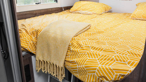 2. Ford Benimar Cocoon 463 for 4 people (Model 2024)