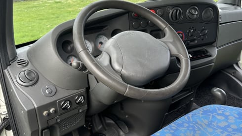 Mobilvetta 4 persons / 6 seats