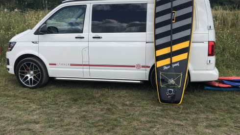 WILFY – 4 berth Volkswagen bus from 2016