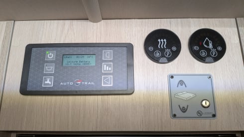 Auto-Trail F60 – 4 berth Autotrail semi-integrated from 2024