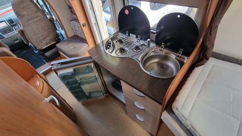 C14 – Hobby -Toscane met lage enkele bedden