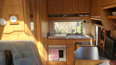 Bunnie – By the sea Motorhome hire