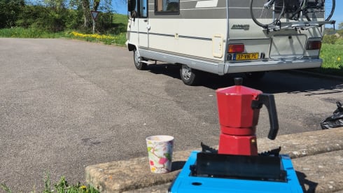 Hurbey π€© β πͺ΄πͺ΄ Off grid retro Hymer ππ