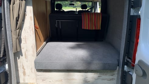 KIWI  7 – Opel Vivaro (ECO) bus camper . completely self-sufficient