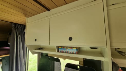 4p Dethleffs alcove from 1993