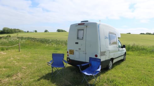 2 berth Peugeot integrated from 2012