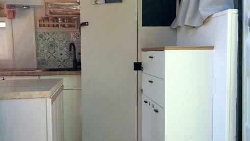 Happy camper – 2p Renault Bus camper from 2013