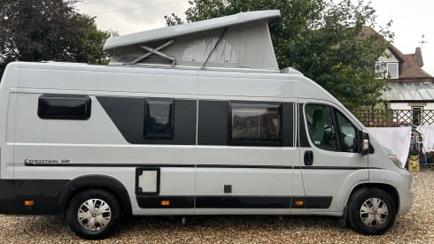 Vehicle 2 – Low mileage 2025 Autotrail Expedition 68 "Poptop" Campervan 