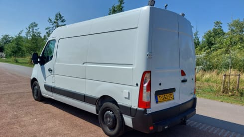 Vansy – Self-build camper van