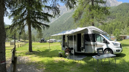 BENI483 – 3-story Benimar semi-integrated from 2025