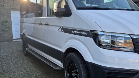 4p Volkswagen Crafter 2.0TDI custom build Off-road Full Electric 