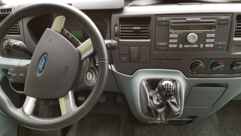 Compact Dethleffs 2-person camper