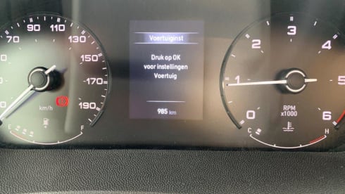 4p Adria Mobil Matrix 670 DC semi-integrated from 2022