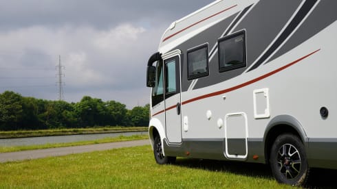 Fiat McLouis Continental H 745 GLC (model 2025)