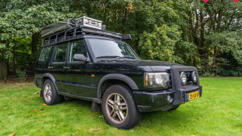 Charles  – Land Rover Disco II met rooftop tent