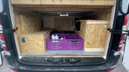 2p Mercedes-Benz bus from 2012