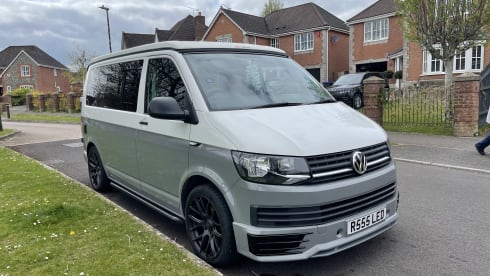 Badger  – Salisbury Camper Van