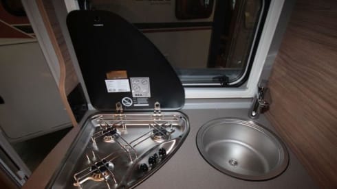 1 year old Weinsberg Pepper Suite MB 4 persons