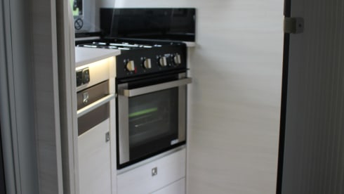 Forth – Spacious Family Motorhome