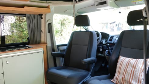 Hopper L2 – 5 Person Volkswagen T6 "Hopper"