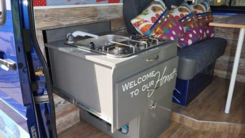 Type 6 – Nice hip bus camper with fixed bed