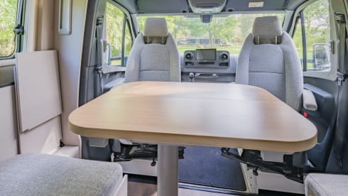 4p Hymer semi-integrated from 2022