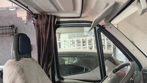 2p Fiat bus uit 2006