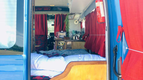 Billie – Insurance included · Low mileage · LPG + optional bedding available